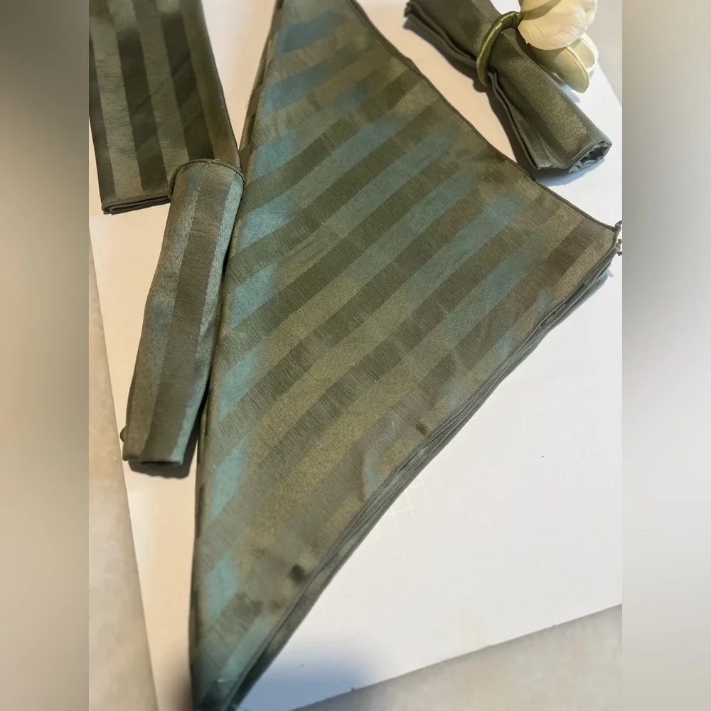 Vintage Sage Green Striped Cloth Napkins Set of 6 –Z Gallerie – Table Setting